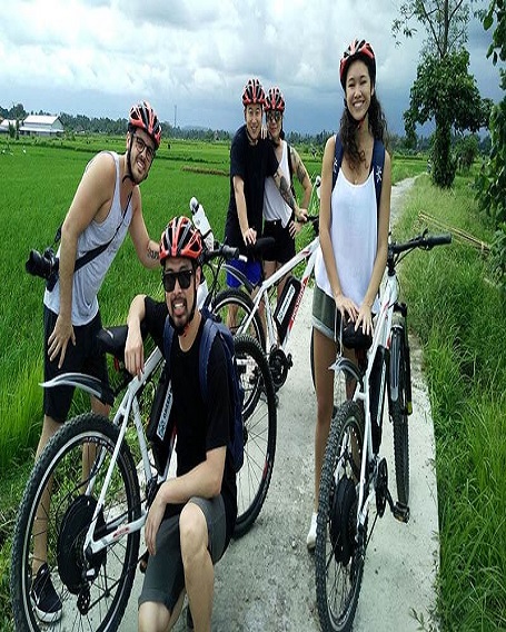 cycling tour