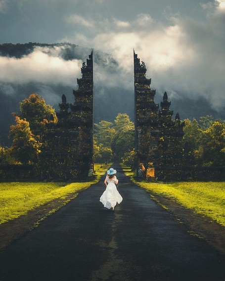 bali handara gate