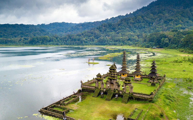 ulun danu tamblingan temple