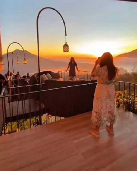kintamani sunrise cafe